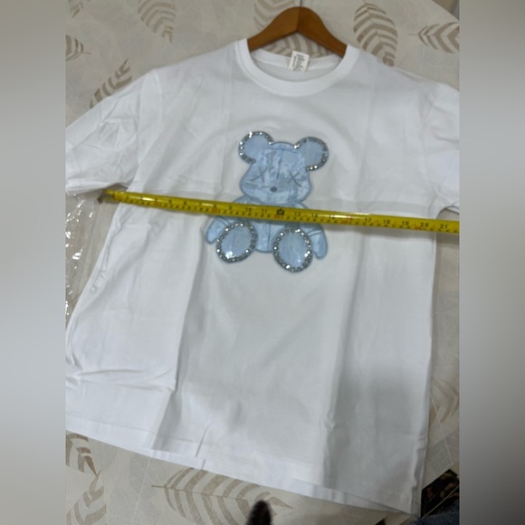 T-Shirt with Blue Bear Design - Picture 2 of 5